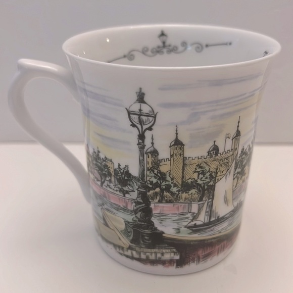 Queen’s England Bone China Rosina London Bridge Tower of London Coffee Mug - Picture 3 of 7